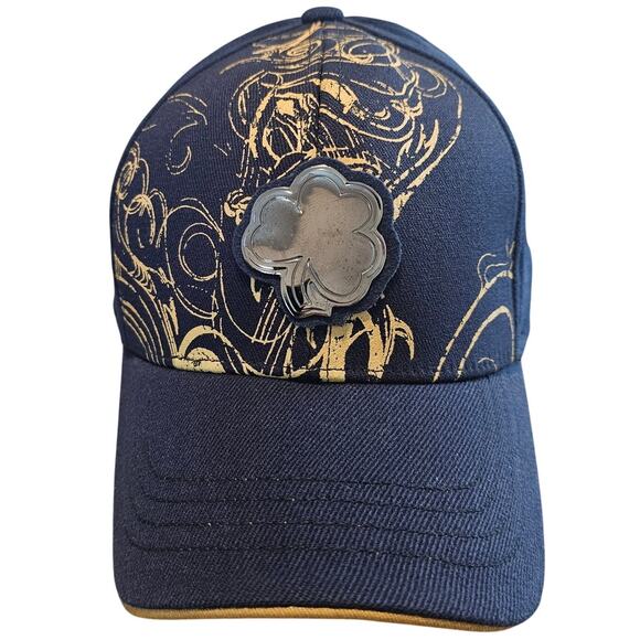 Vintage Notre Dame Fitted Hat Cap Y2K Black Gold Fighting Irish Clover Retro - Picture 1 of 8